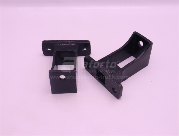 Кронштейн радиатора SHAANXI X3000/F3000/X5000 самосвал левый