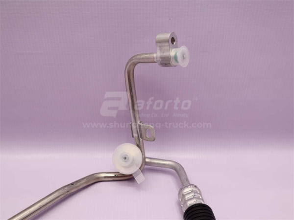 Трубка радиатора кондиционера SHAANXI X3000 (оригинал)