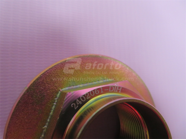 Гайка 32*1.5 фланца FAW 457 (32мм) заднего моста