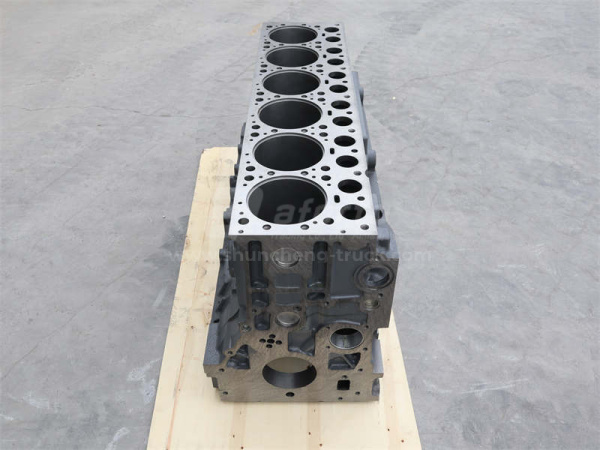 Блок двигателя WP10 Euro III (2 клапана на цилинд) LAIYANGZHONGYAO