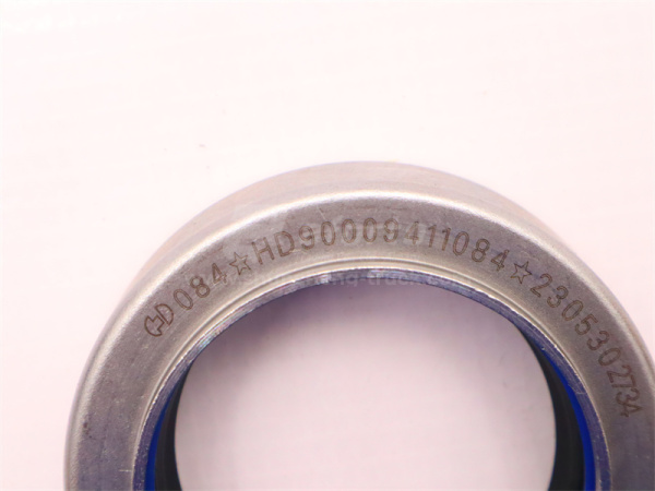 Сальник полуоси SHAANXI X3000 50*70*18.5/22.3