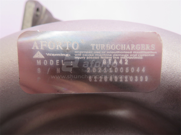 Турбокомпрессор 0399/1007918983 WEICHAI WP12