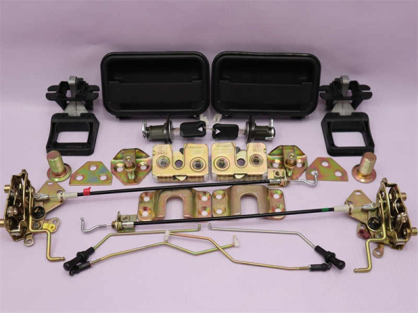 Замок двери кабины HOWO в сборе левый + правой (оригинал)