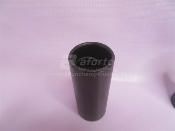 Втулка рессоры HOWO 70T 32*40*98 новая модель