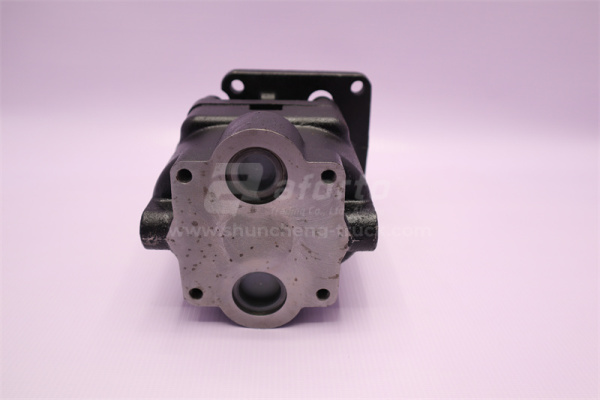 Гидронасос подъёма кузова J2100 (6 шлицов правого вращения выход сзади)