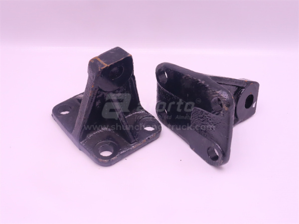 Кронштейн двигателя SHAANXI F2000 левый