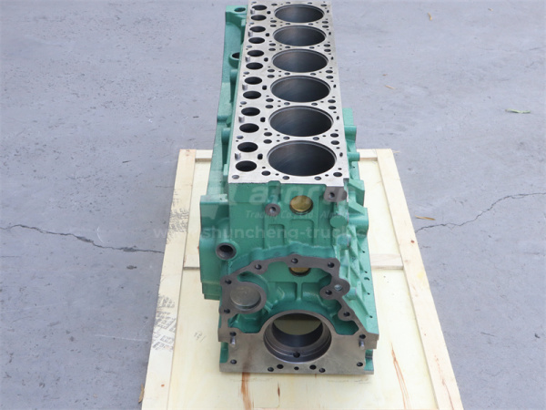 Блок двигателя D10 миксер LAIYANGZHONGYAO