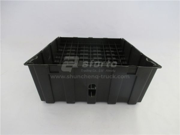 Крышка аккамулятор SHAANXI X3000/M3000/L3000 новая модель