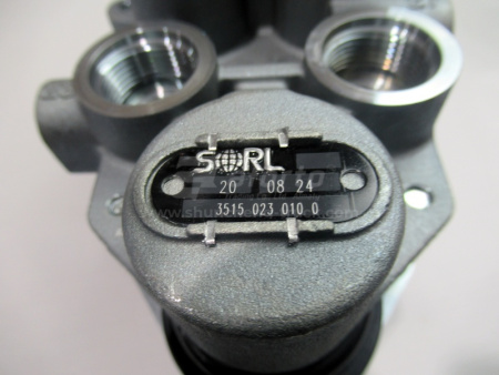 Клапан 6-х контурный защитный DAF (AE4528)