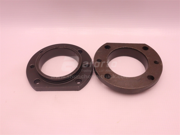 Крышка сальника компрессора SINOTRUK WD615