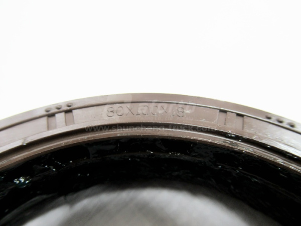 Сальник вала конической пары HANDE HDZ425/L3000 80*100*18 средний мост (оригинал)