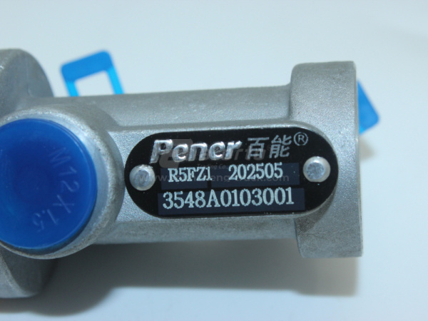 Клапан сцепления разгрузочный HOWO Pener