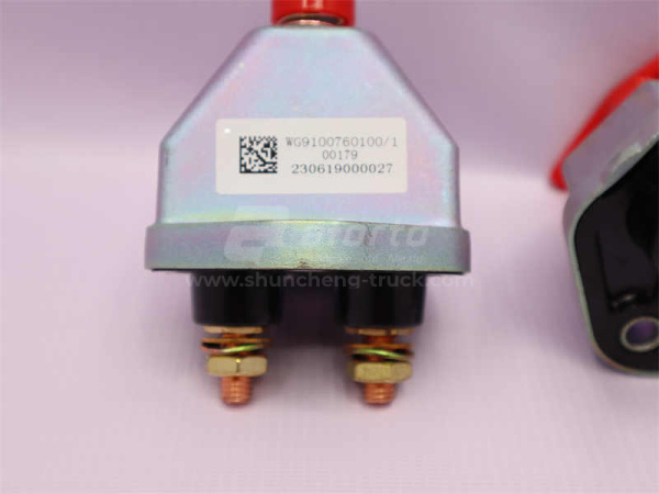 Выключатель массы HOWO (оригинал)